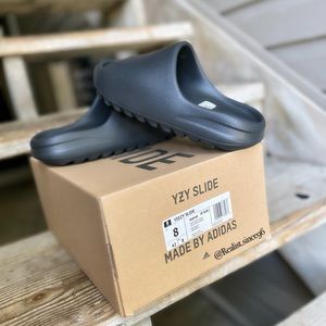 Yeezy slide Onyx
